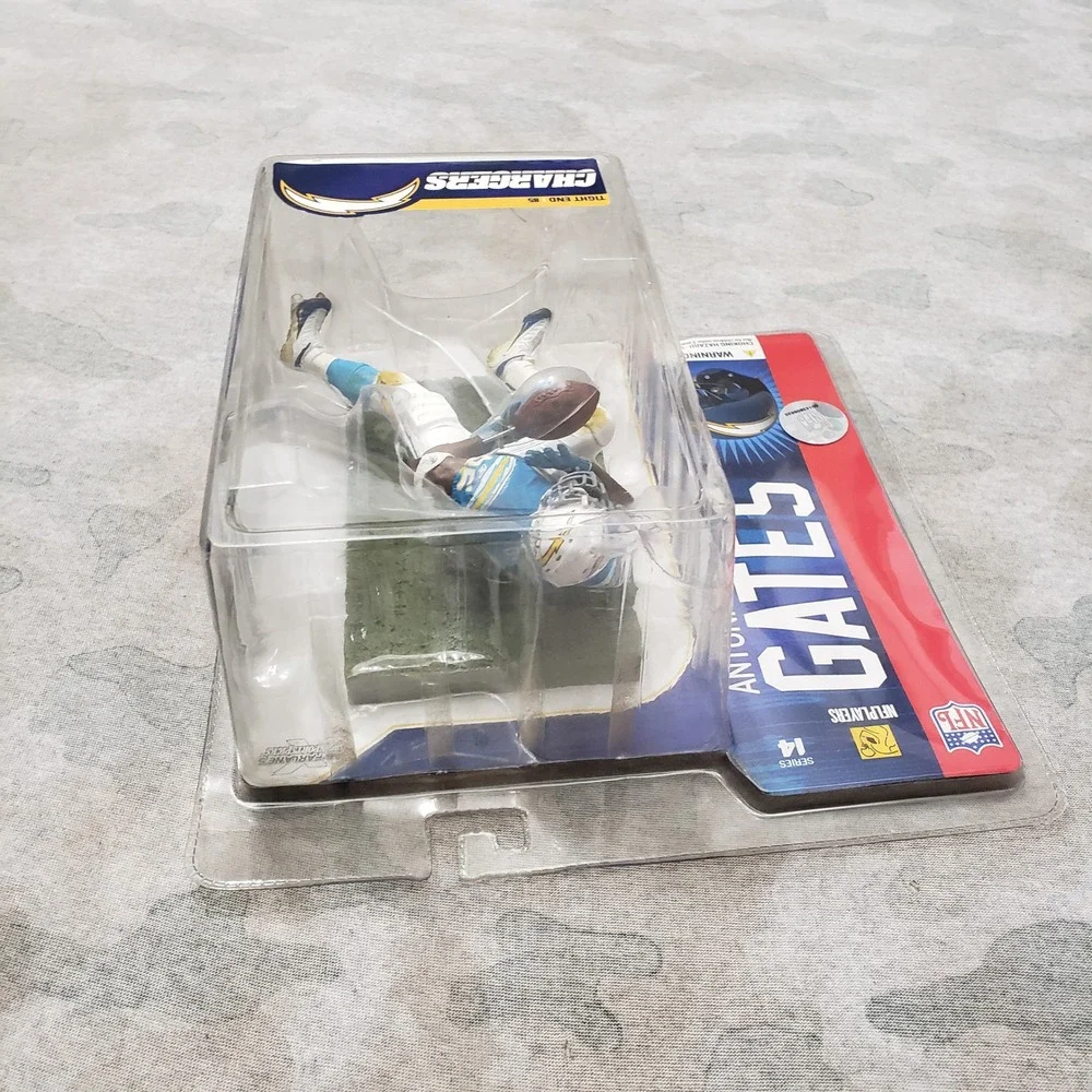 Vintage McFarlane Antonio Gates Action Figure Blue NFL Series 14 Chargers Toy